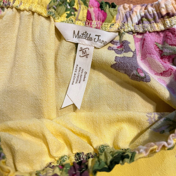 Matilda Jane Woman In Town Peasant Blouse Size Medium Floral Puff Sleeve Casual - Picture 3 of 5